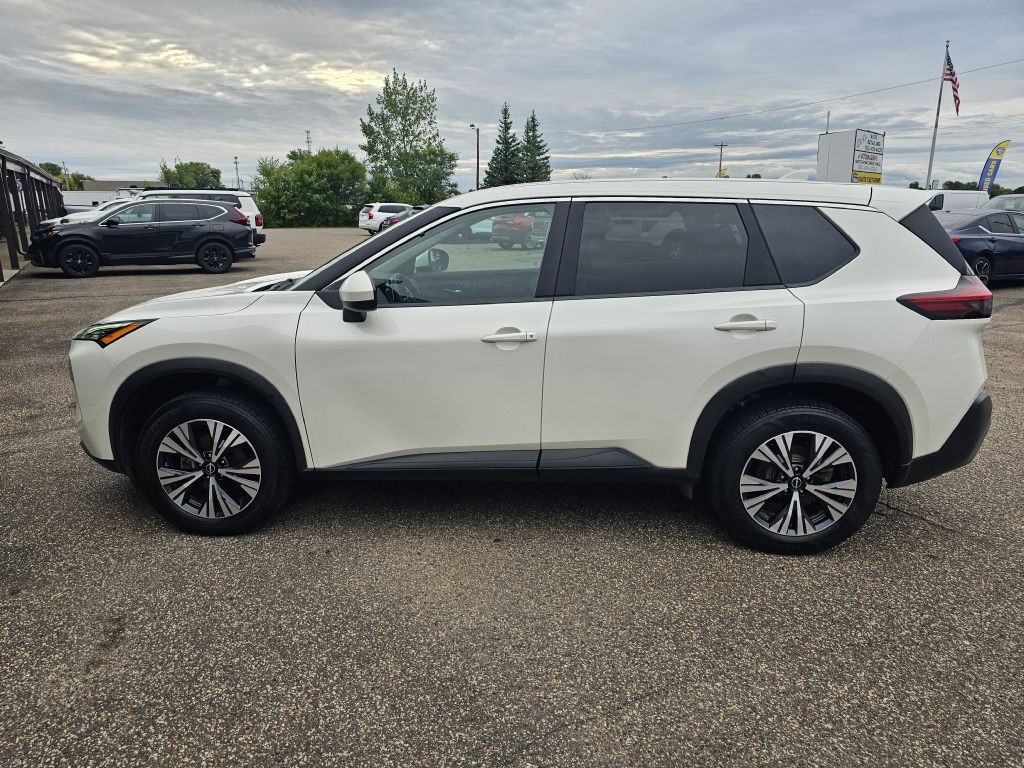 2023 Nissan Rogue Image 2