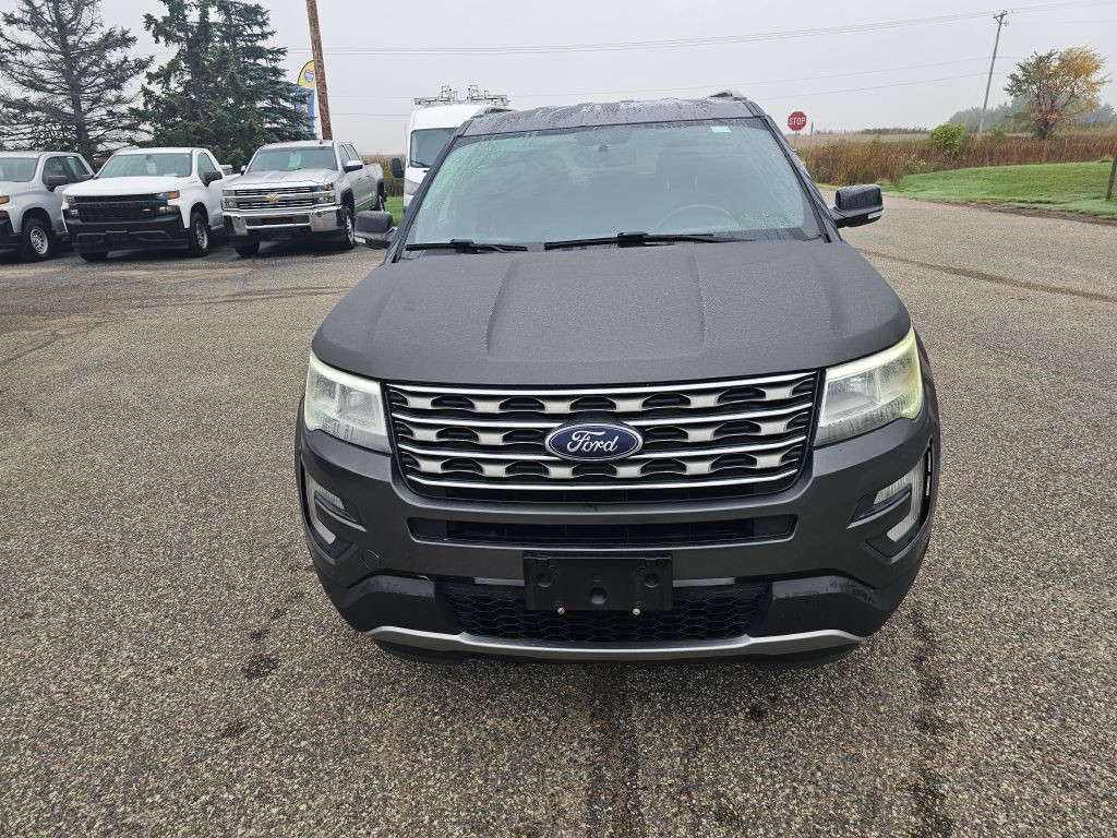 2016 Ford Explorer Image 3