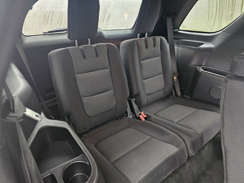 2016 Ford Explorer Image 10