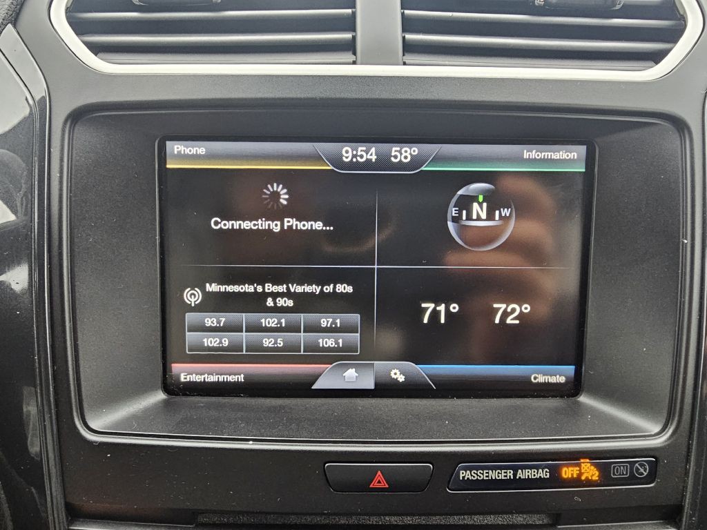 2016 Ford Explorer Image 13