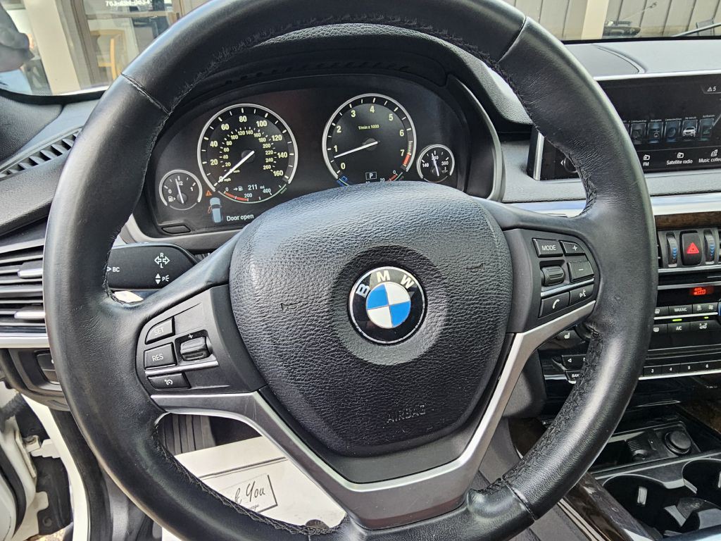 2017 BMW X5 Image 12