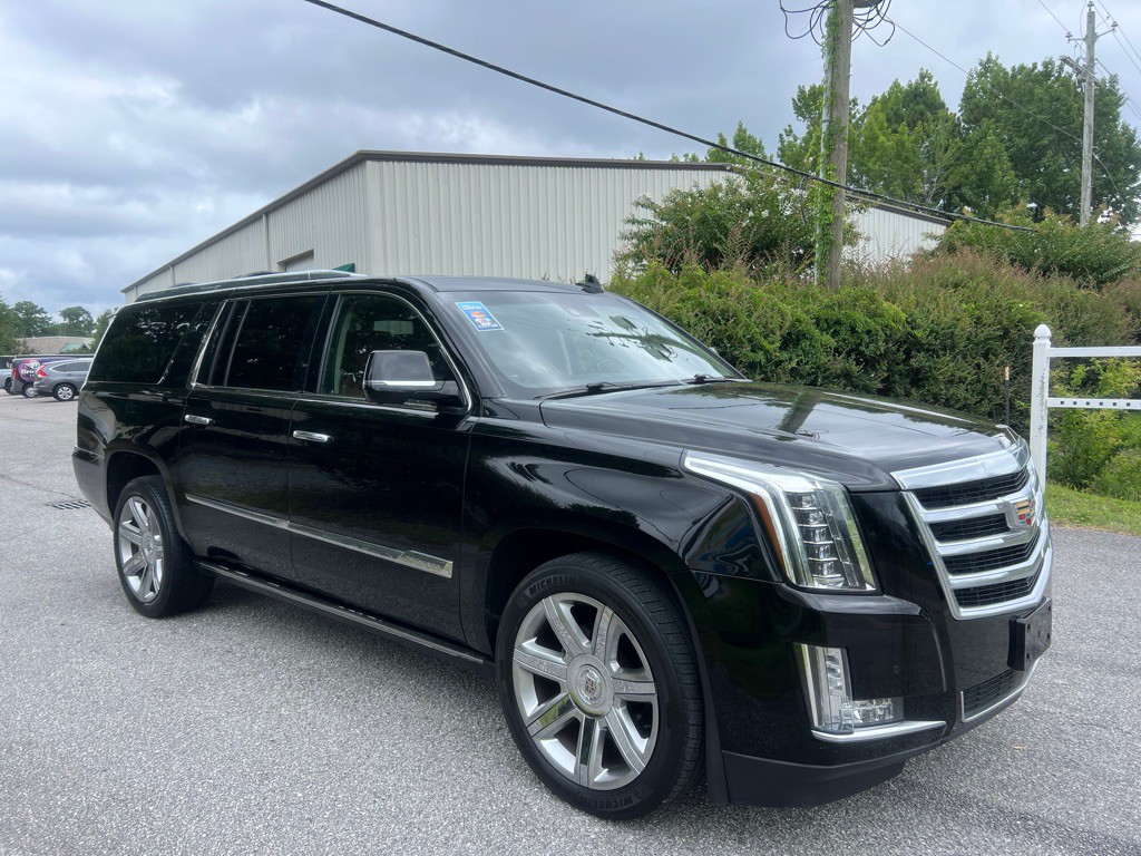 2015 Cadillac Escalade Image 4