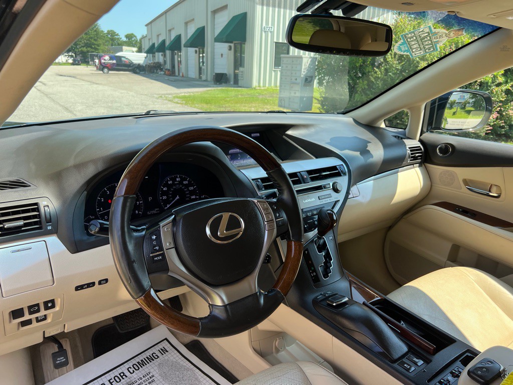 2015 Lexus RX Image 13