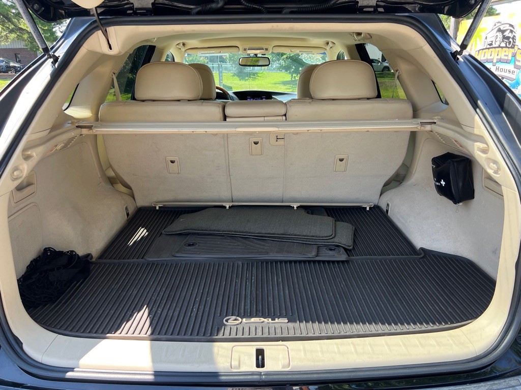2015 Lexus RX Image 16