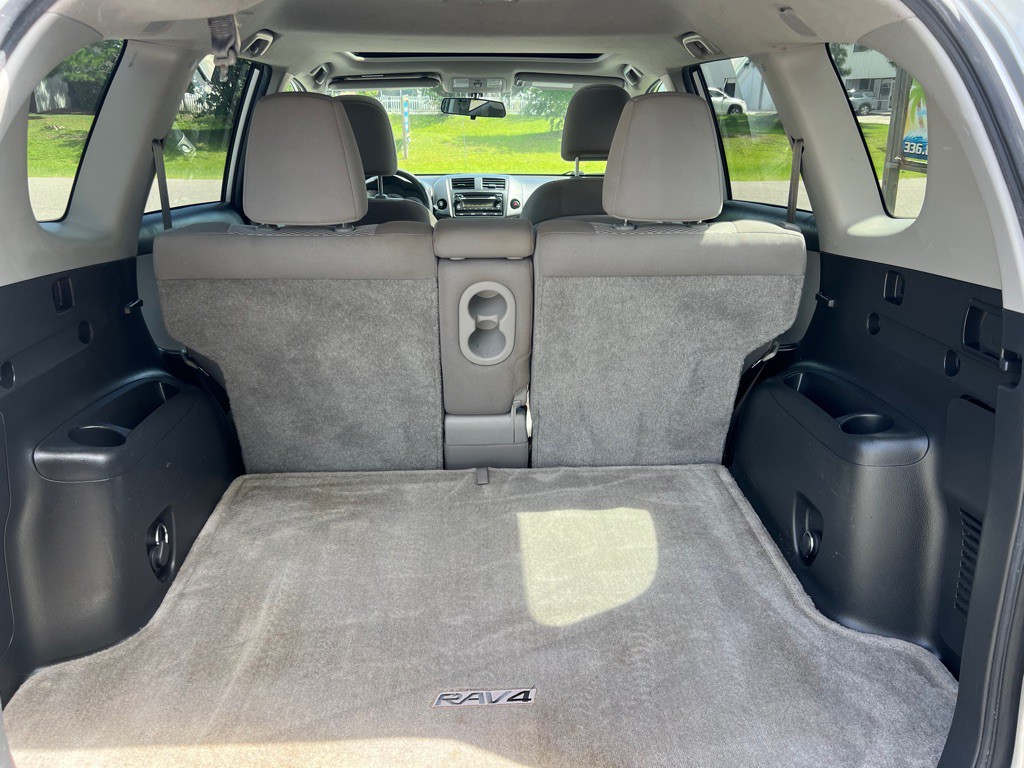 2012 Toyota Rav4 Image 15