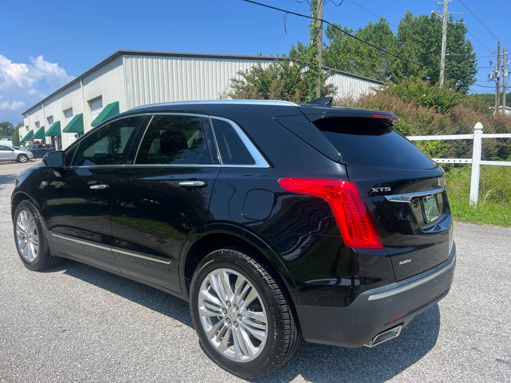 2017 Cadillac XT5 Image 6