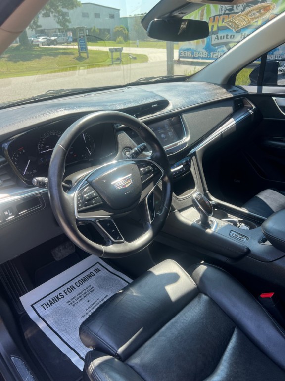2017 Cadillac XT5 Image 11