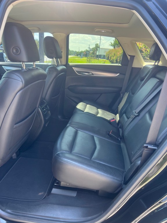 2017 Cadillac XT5 Image 12