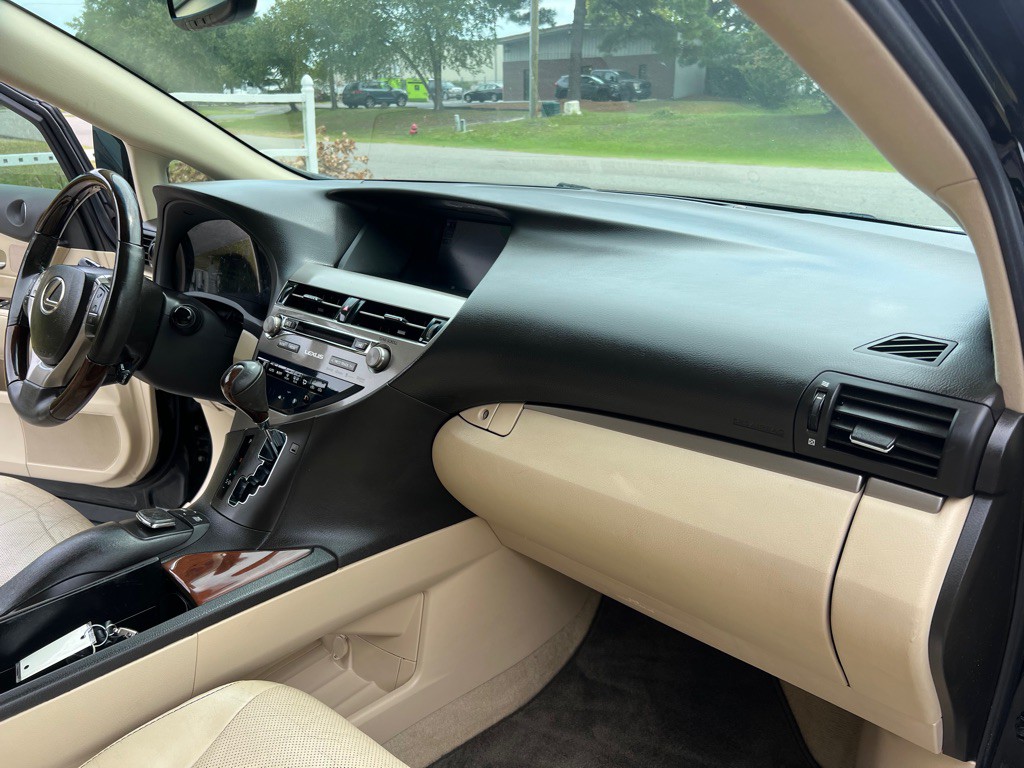 2015 Lexus RX Image 13