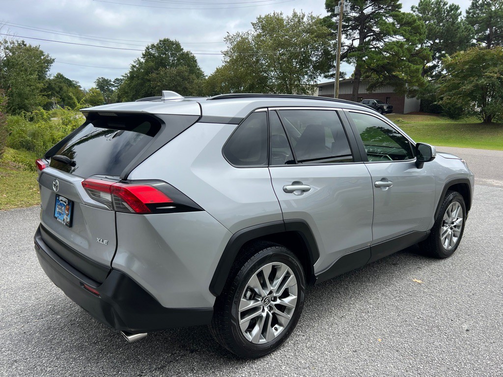 2019 Toyota Rav4 Image 5