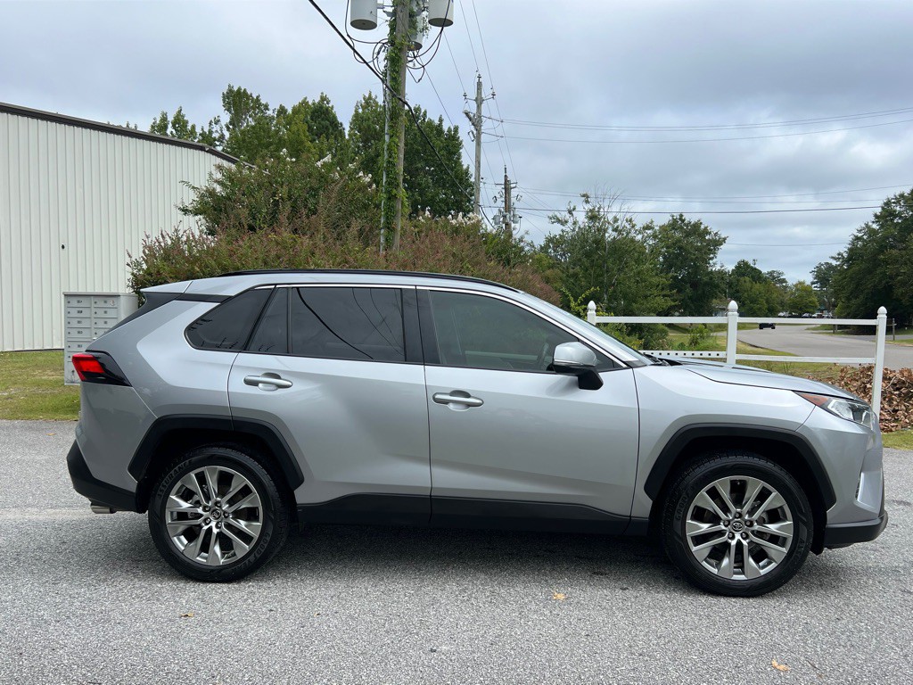 2019 Toyota Rav4 Image 6