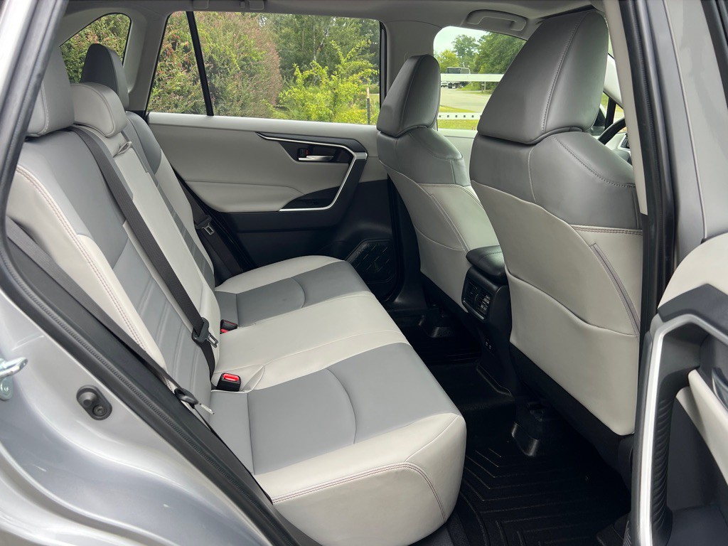 2019 Toyota Rav4 Image 15