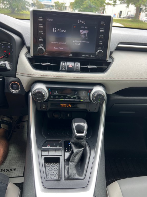 2019 Toyota Rav4 Image 18