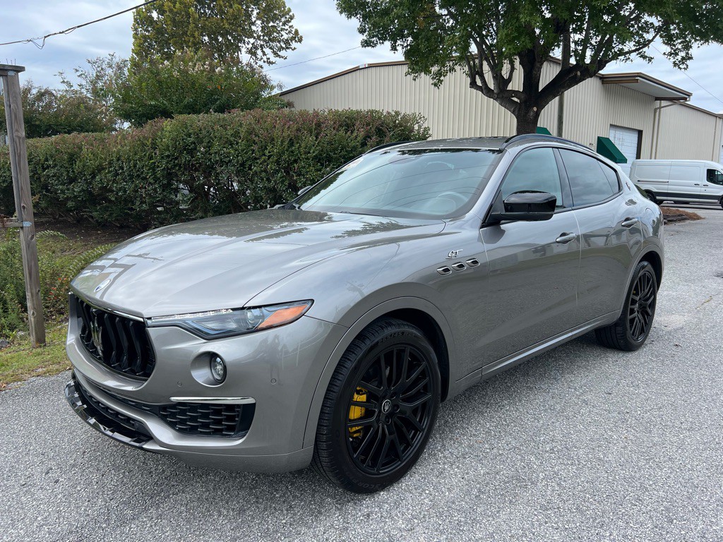 2022 Maserati Levante Image 2