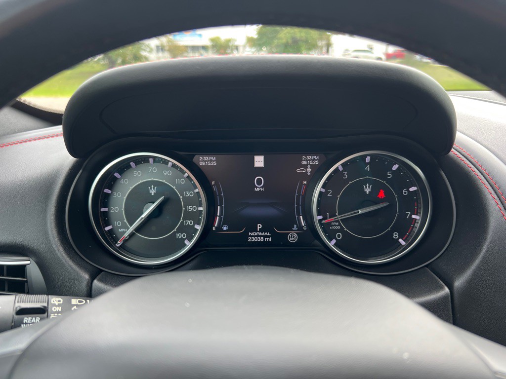 2022 Maserati Levante Image 17