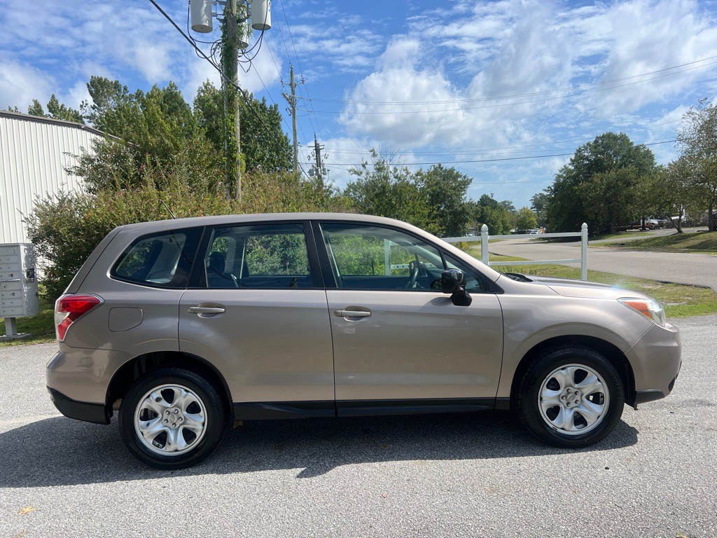 2014 Subaru Forester Image 5