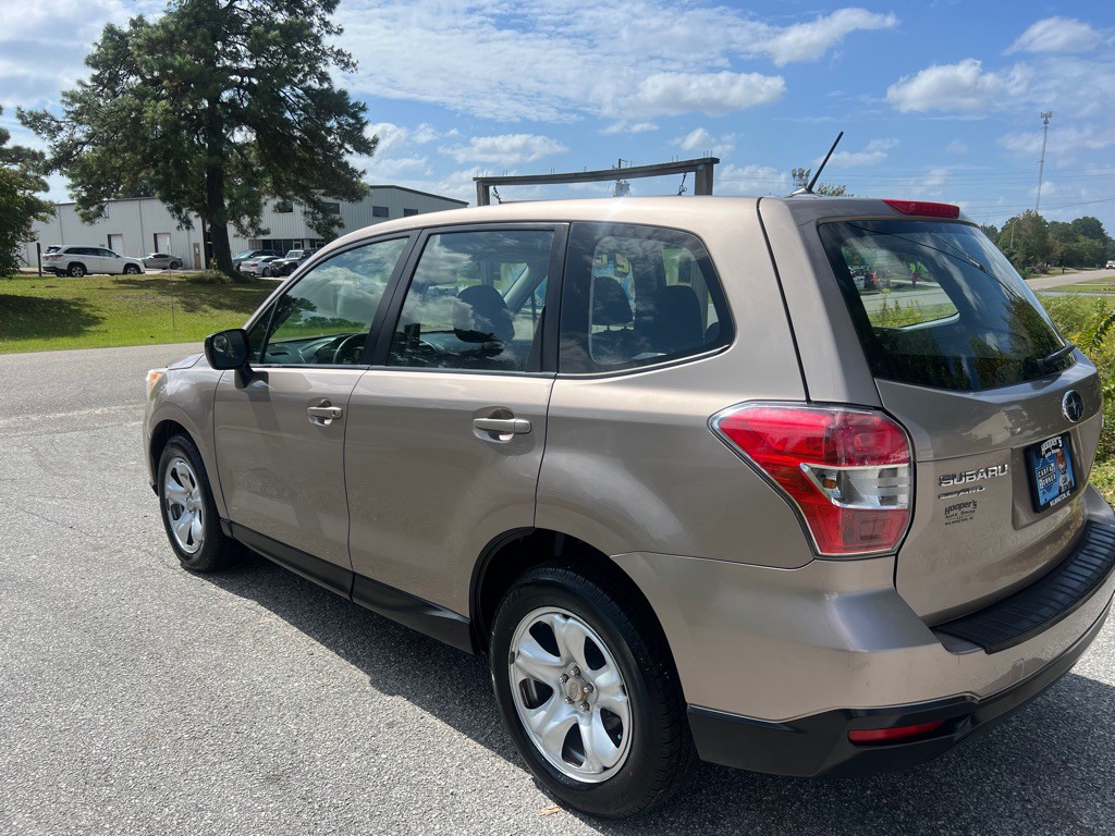 2014 Subaru Forester Image 7