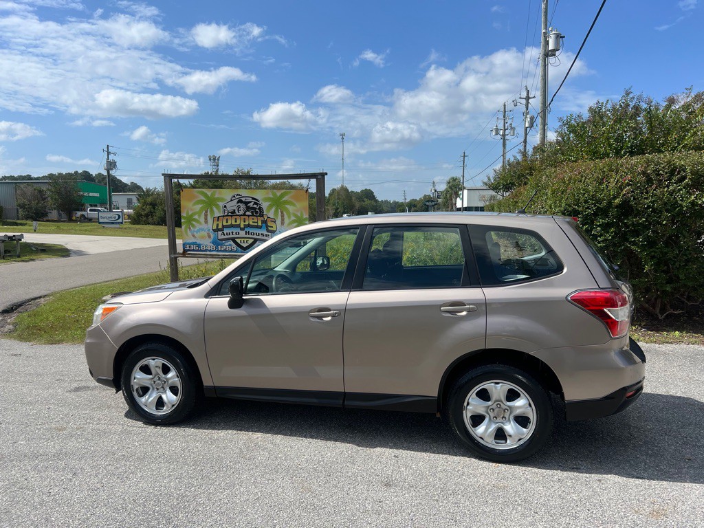 2014 Subaru Forester Image 8
