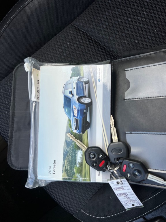2014 Subaru Forester Image 21