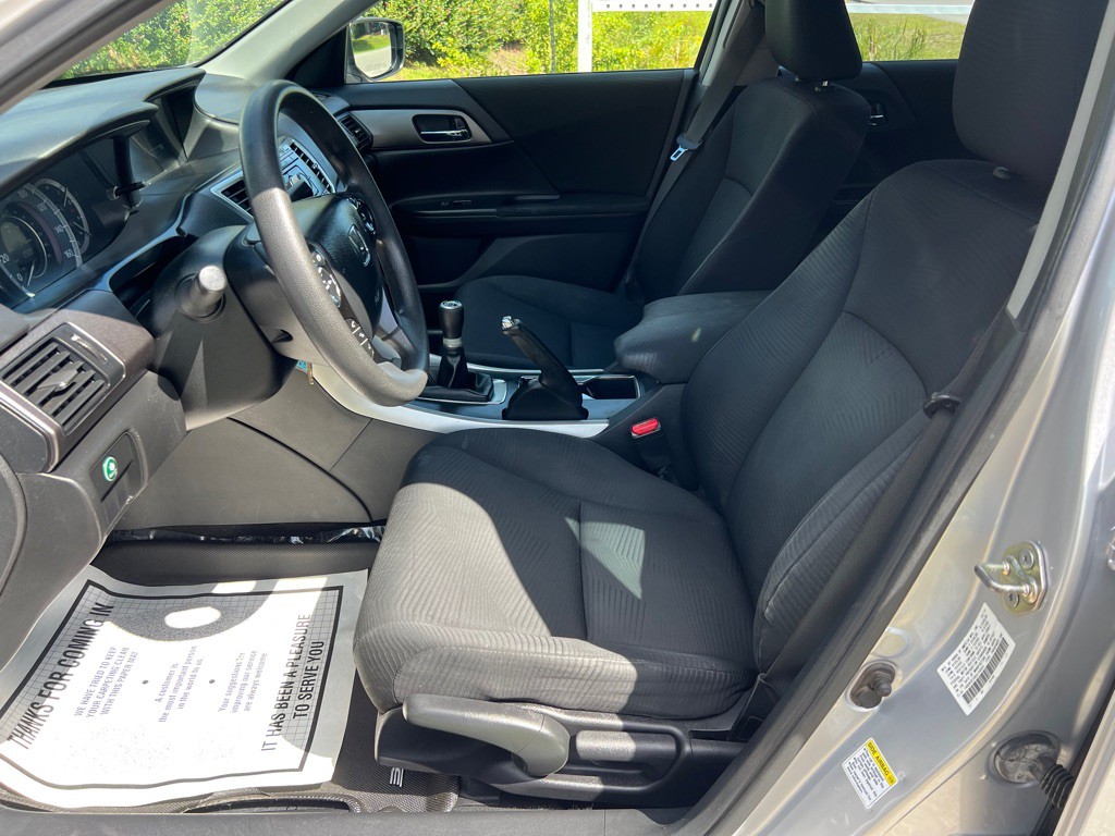 2014 Honda Accord Image 11