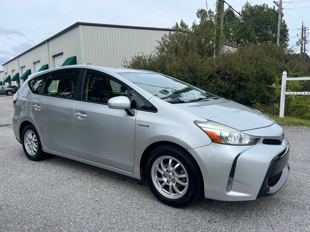 2015 Toyota Prius Image 4