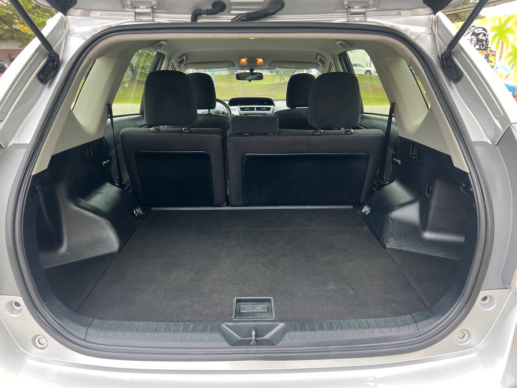 2015 Toyota Prius Image 13