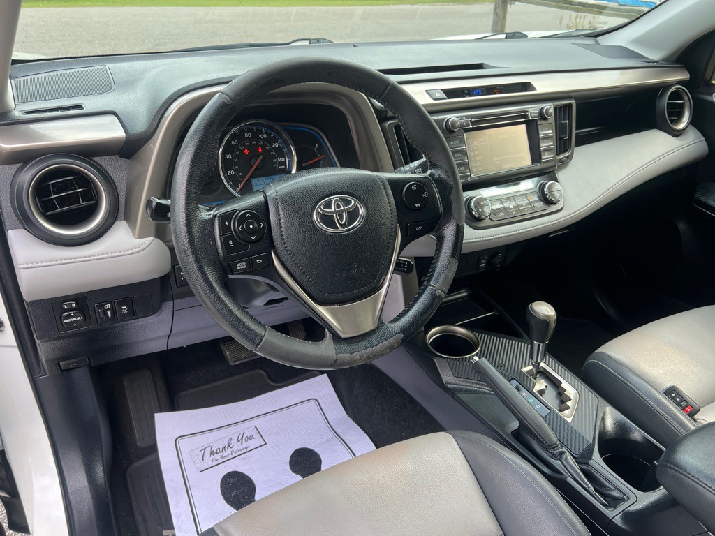 2014 Toyota Rav4 Image 11