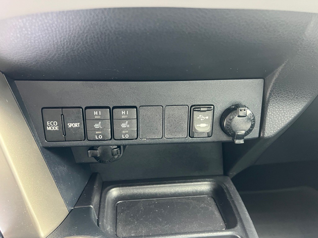 2014 Toyota Rav4 Image 13