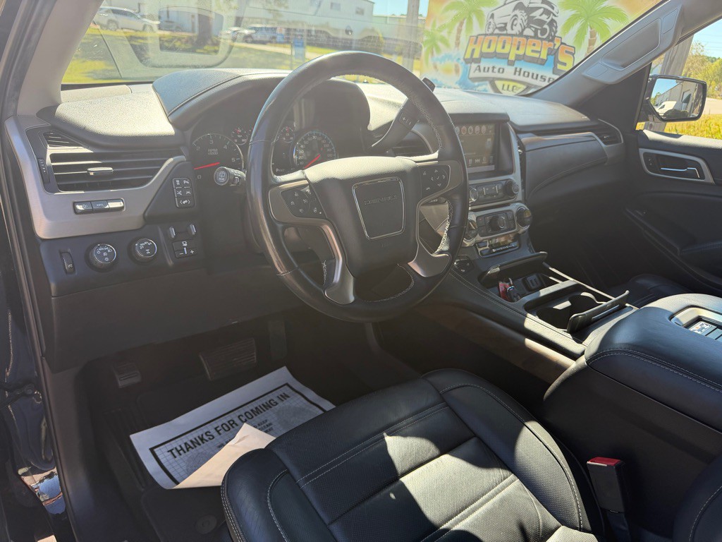 2018 GMC Yukon Image 16