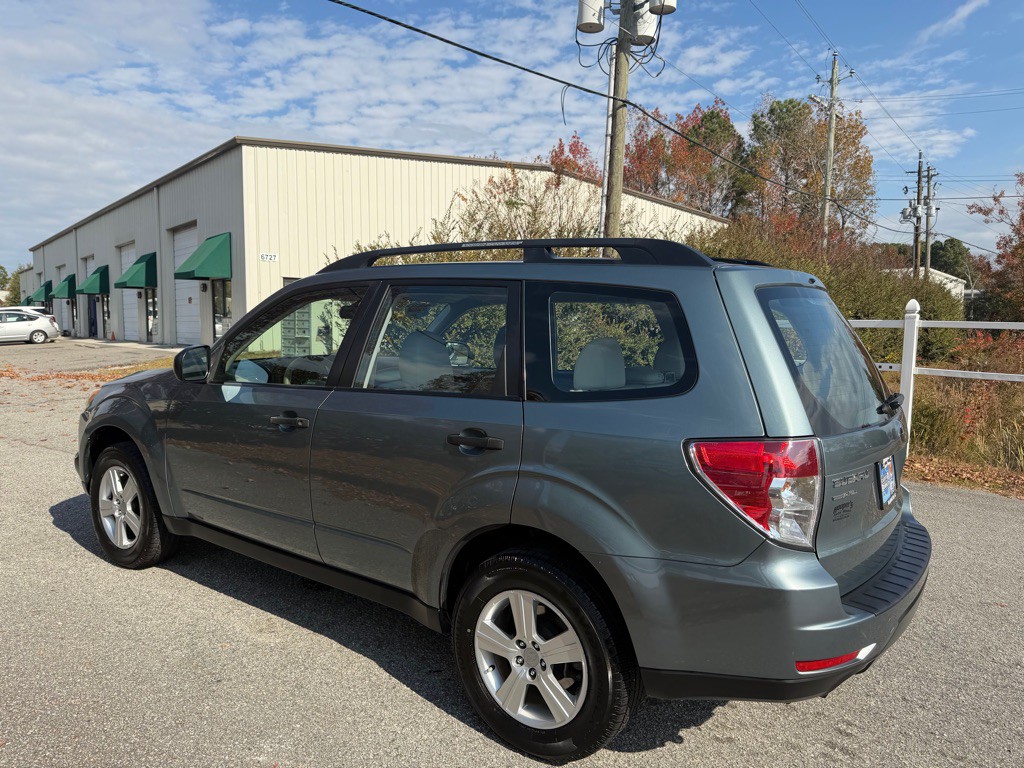 2012 Subaru Forester Image 3