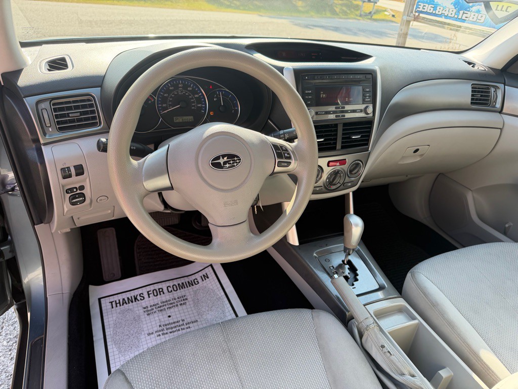 2012 Subaru Forester Image 12