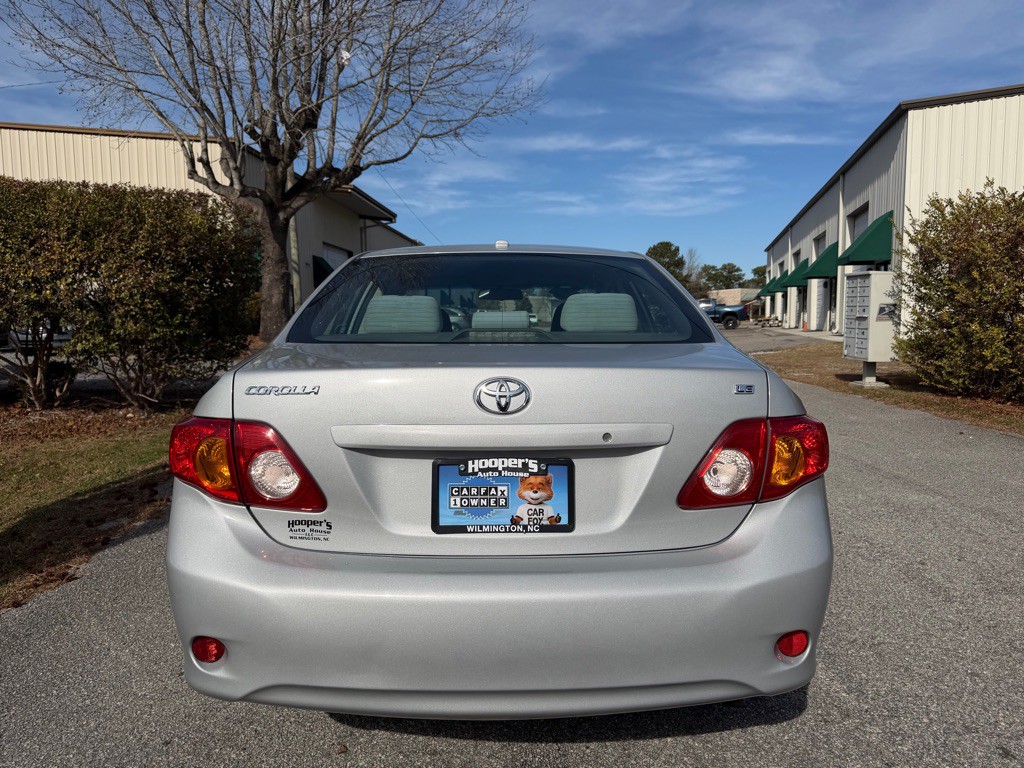 2010 Toyota Corolla Image 9