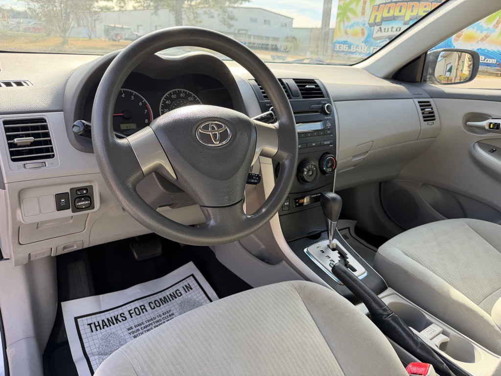 2010 Toyota Corolla Image 13