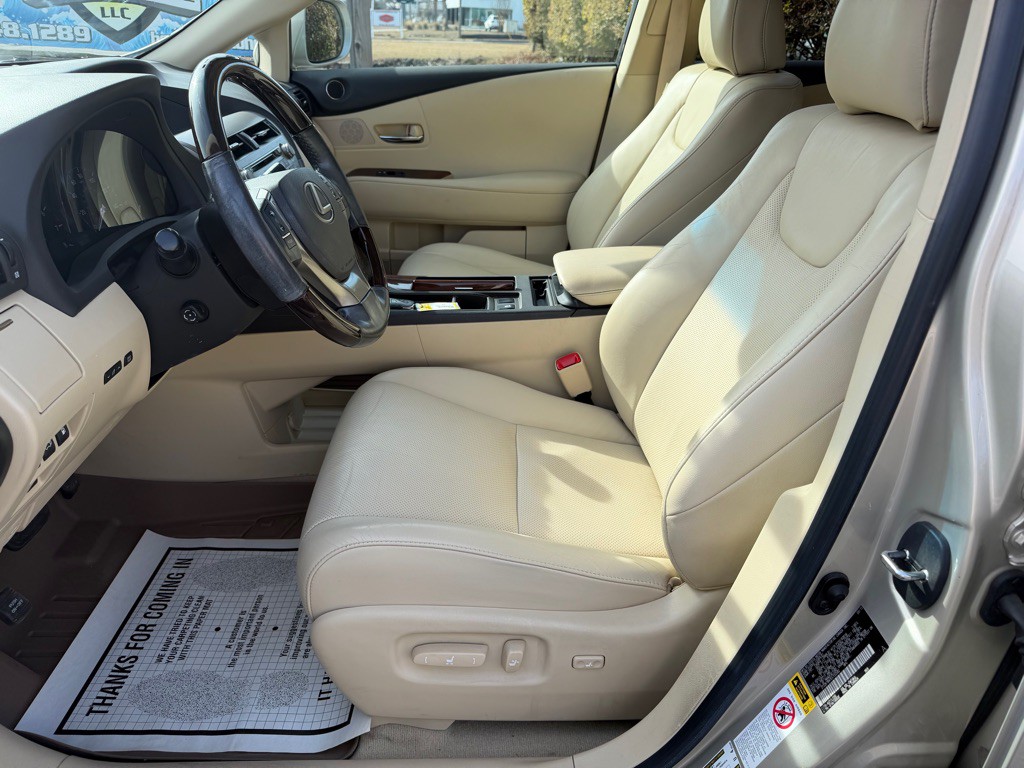 2014 Lexus RX Image 12