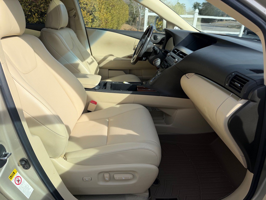 2014 Lexus RX Image 19