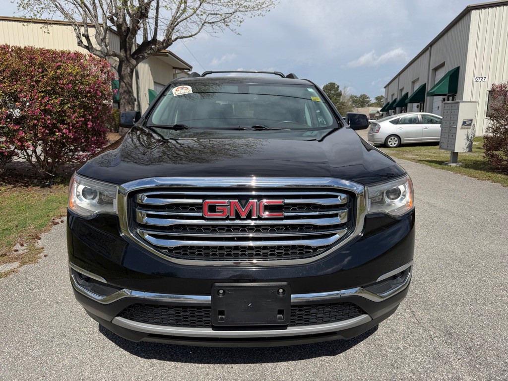 2019 GMC Acadia Image 3