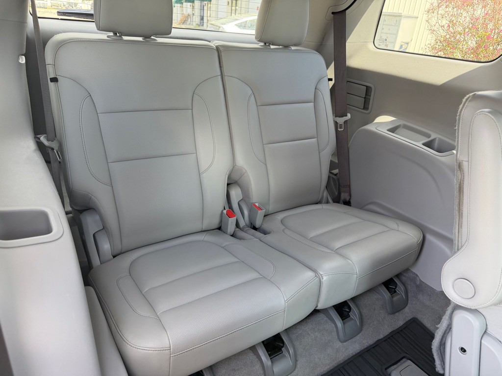 2019 GMC Acadia Image 13