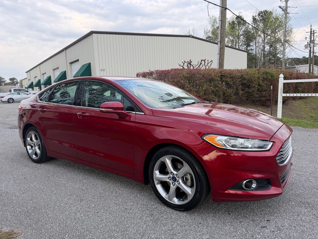 2015 Ford Fusion Image 9