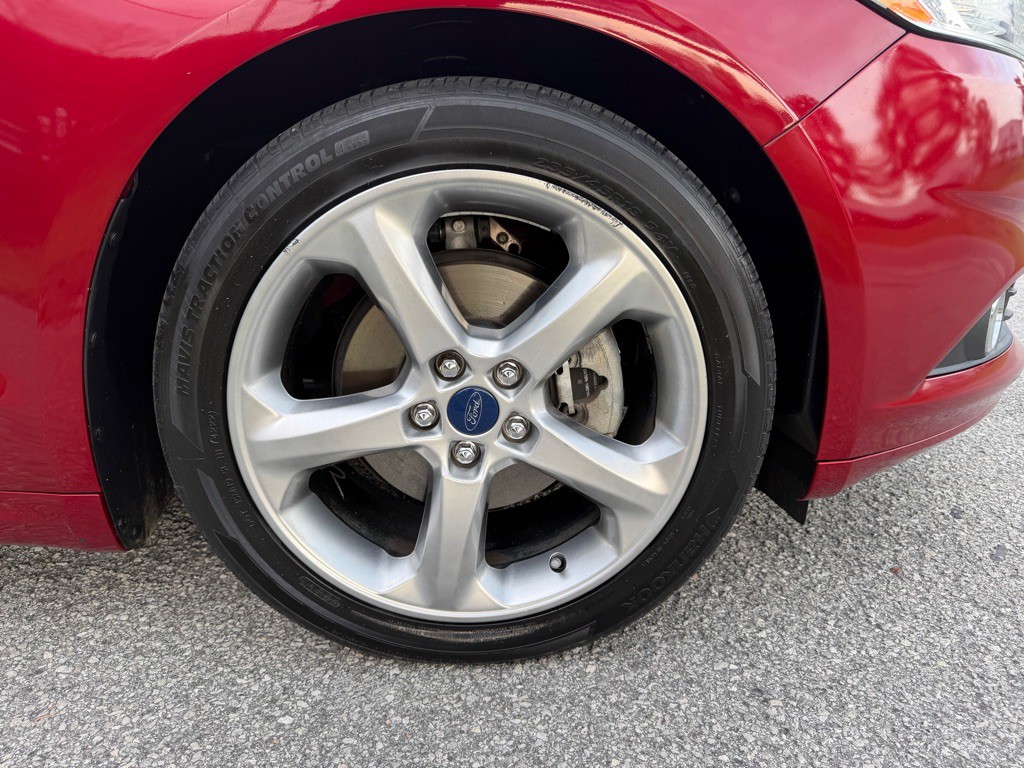 2015 Ford Fusion Image 11