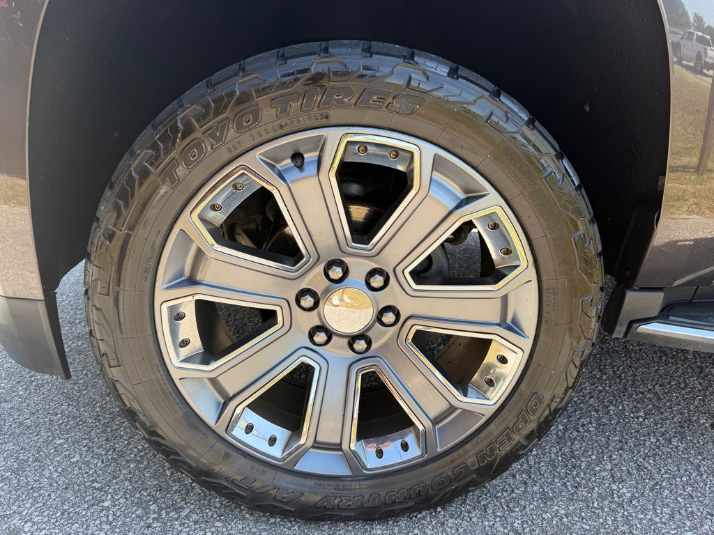 2016 GMC Yukon Image 9