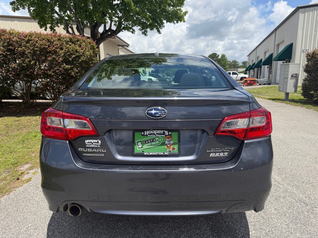 2015 Subaru Legacy Image 6