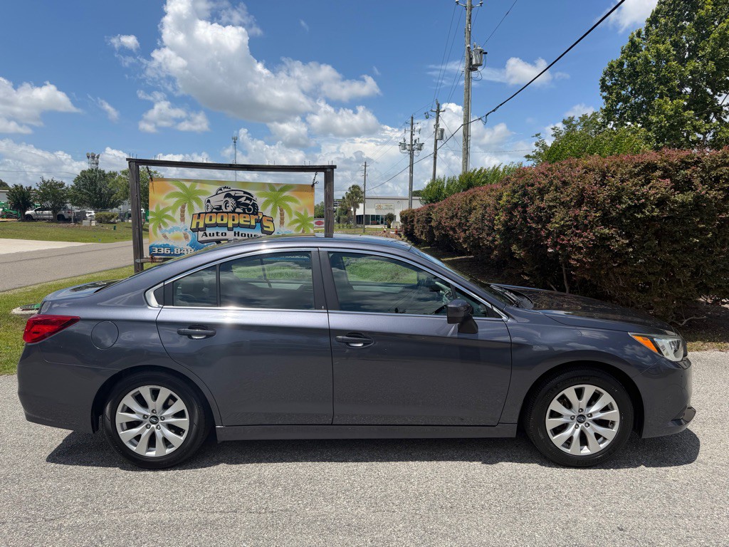 2015 Subaru Legacy Image 7