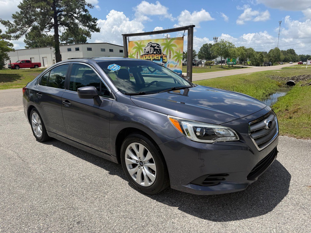 2015 Subaru Legacy Image 8