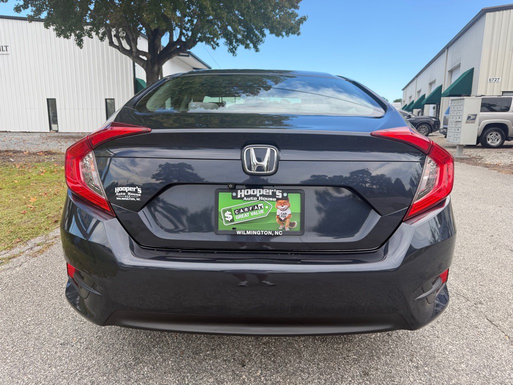 2017 Honda Civic Image 6