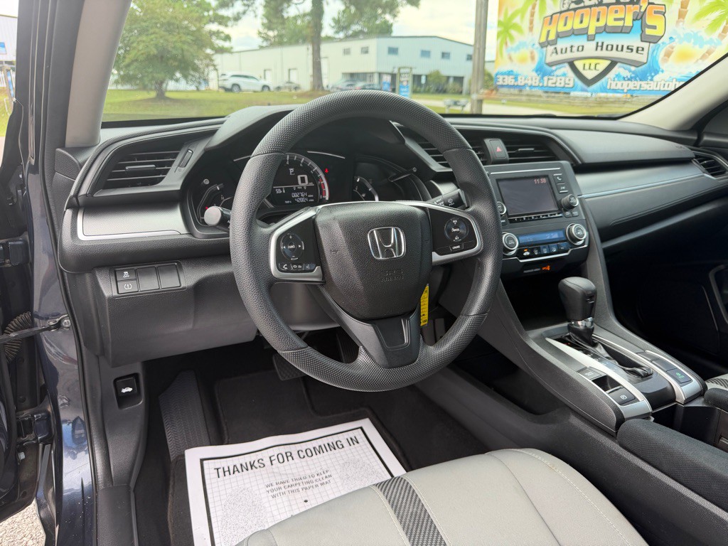 2017 Honda Civic Image 11