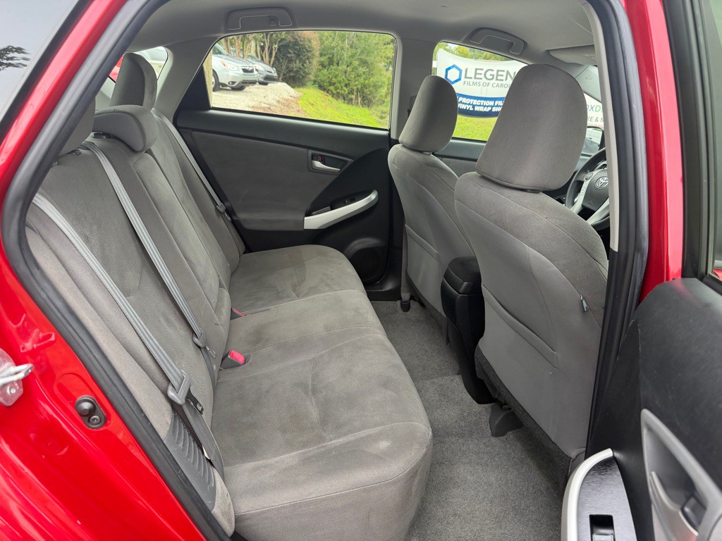 2015 Toyota Prius Image 15