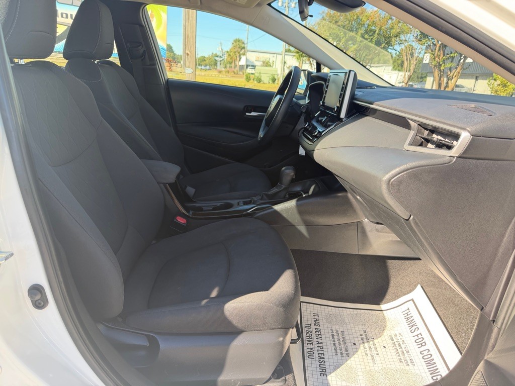 2021 Toyota Corolla Image 13