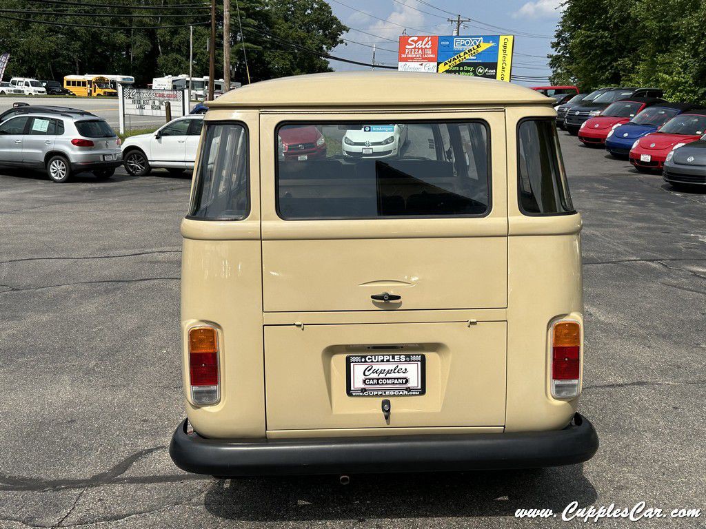 1987 Volkswagen Microbus Image 44