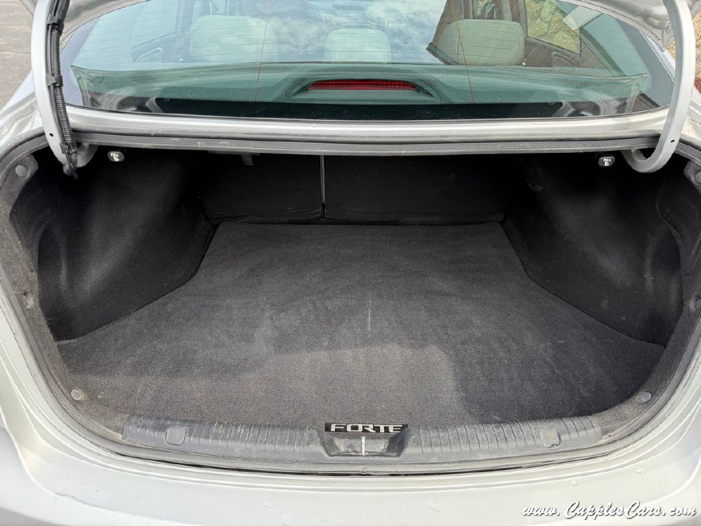 2015 Kia Forte Image 8