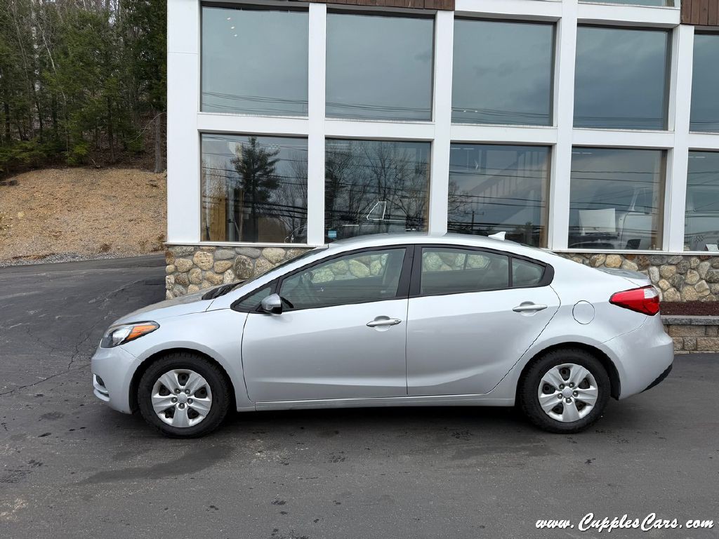 2015 Kia Forte Image 11